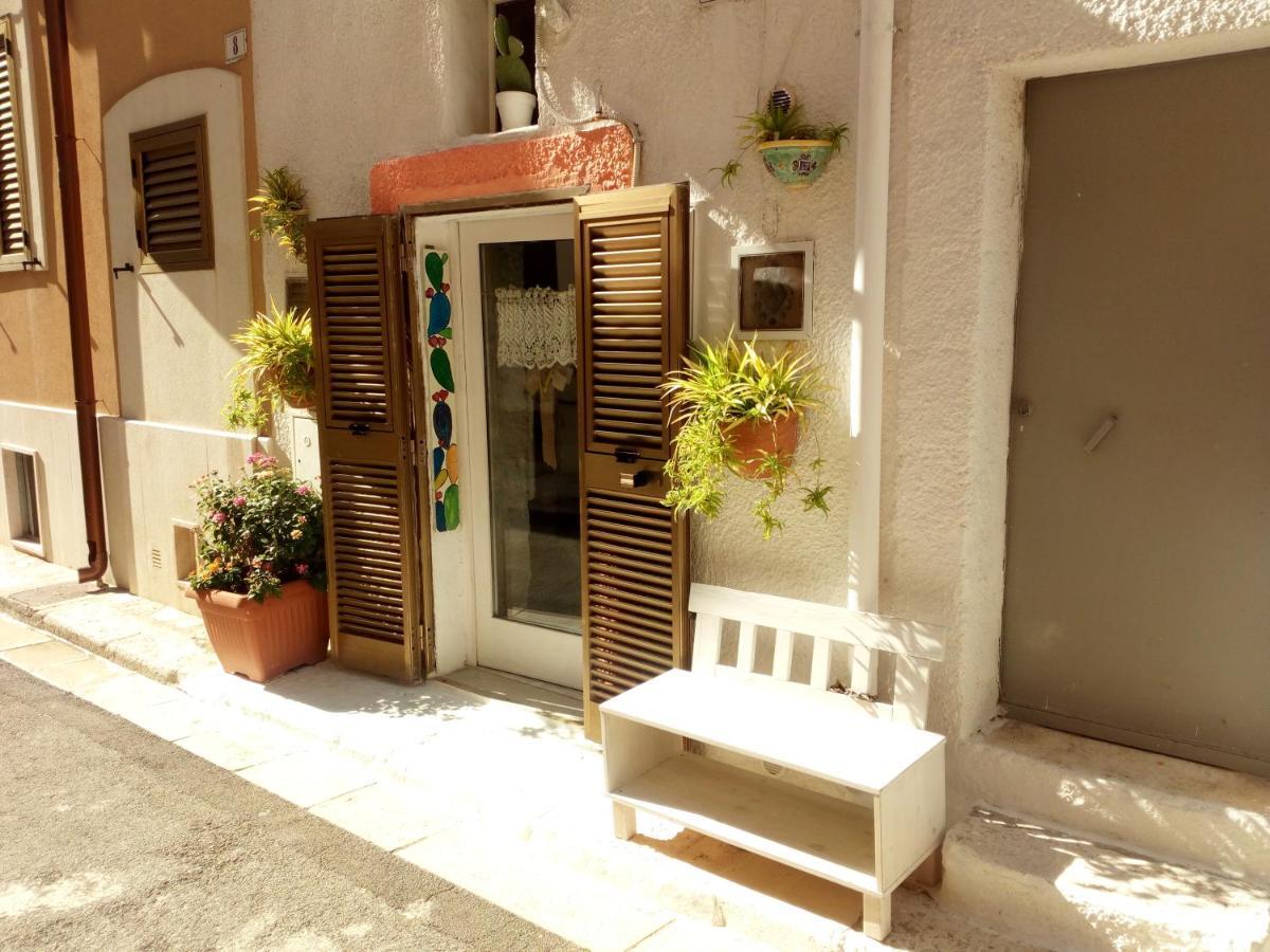 La Casa Di Lo Appartement Monopoli Buitenkant foto